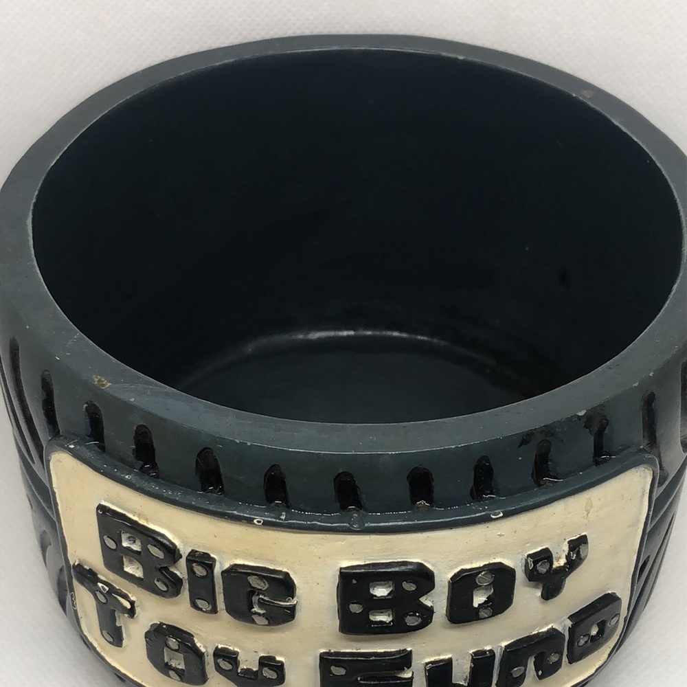 🛞 Big Boy Toy Fund 🛞 Tire Bank 🛞 Ceramic Container 🛞 - Picture 5 of 6